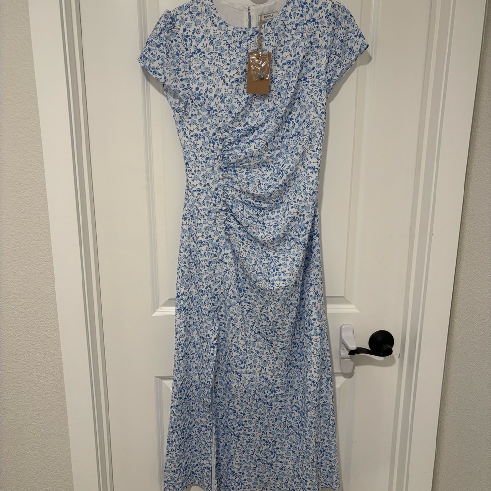 RIHOAS Elegant Blue and White Floral Midi Dress (S)